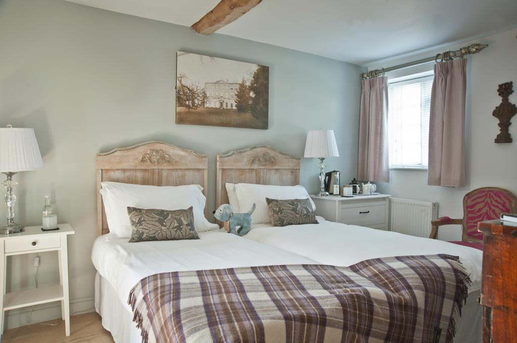 The Bell, Alderminster Bed & Breakfast สแตรทฟอร์ด อะพอน เอวอน ห้อง รูปภาพ