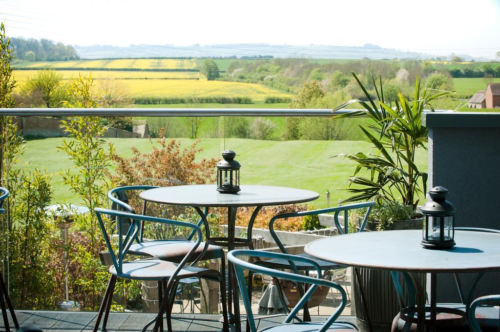 The Bell, Alderminster Bed & Breakfast สแตรทฟอร์ด อะพอน เอวอน ภายนอก รูปภาพ