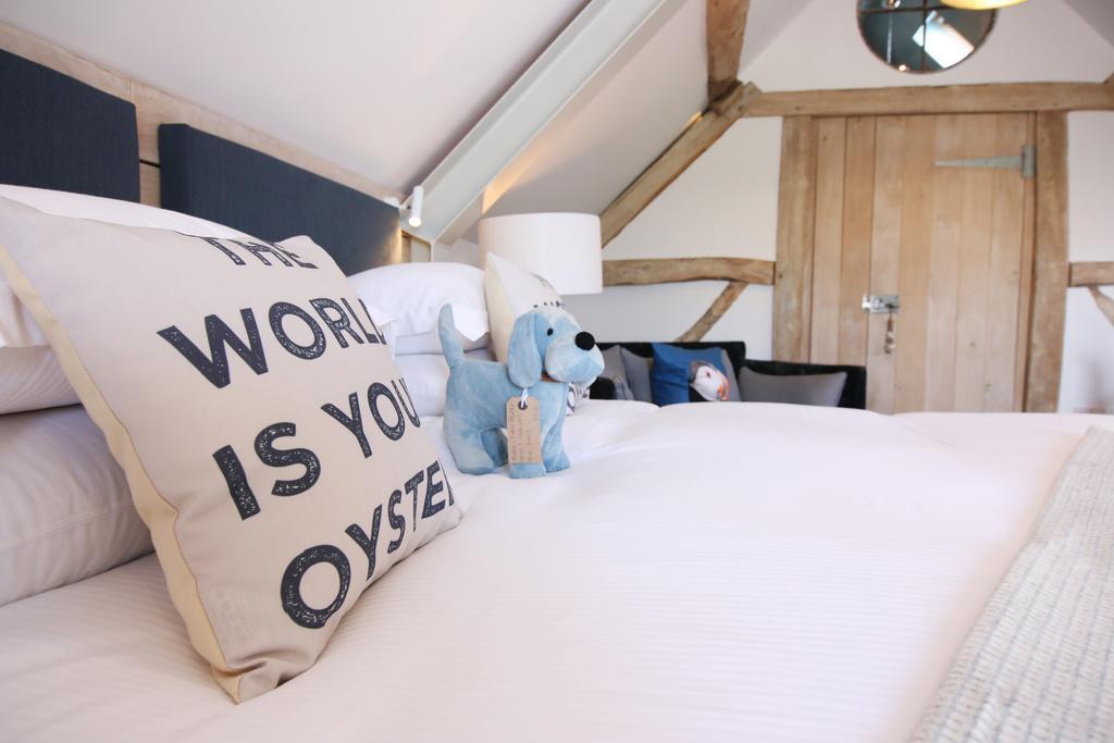 The Bell, Alderminster Bed & Breakfast สแตรทฟอร์ด อะพอน เอวอน ภายนอก รูปภาพ