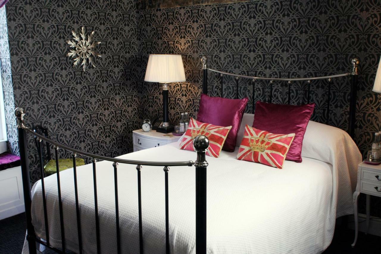 The Bell, Alderminster Bed & Breakfast สแตรทฟอร์ด อะพอน เอวอน ภายนอก รูปภาพ